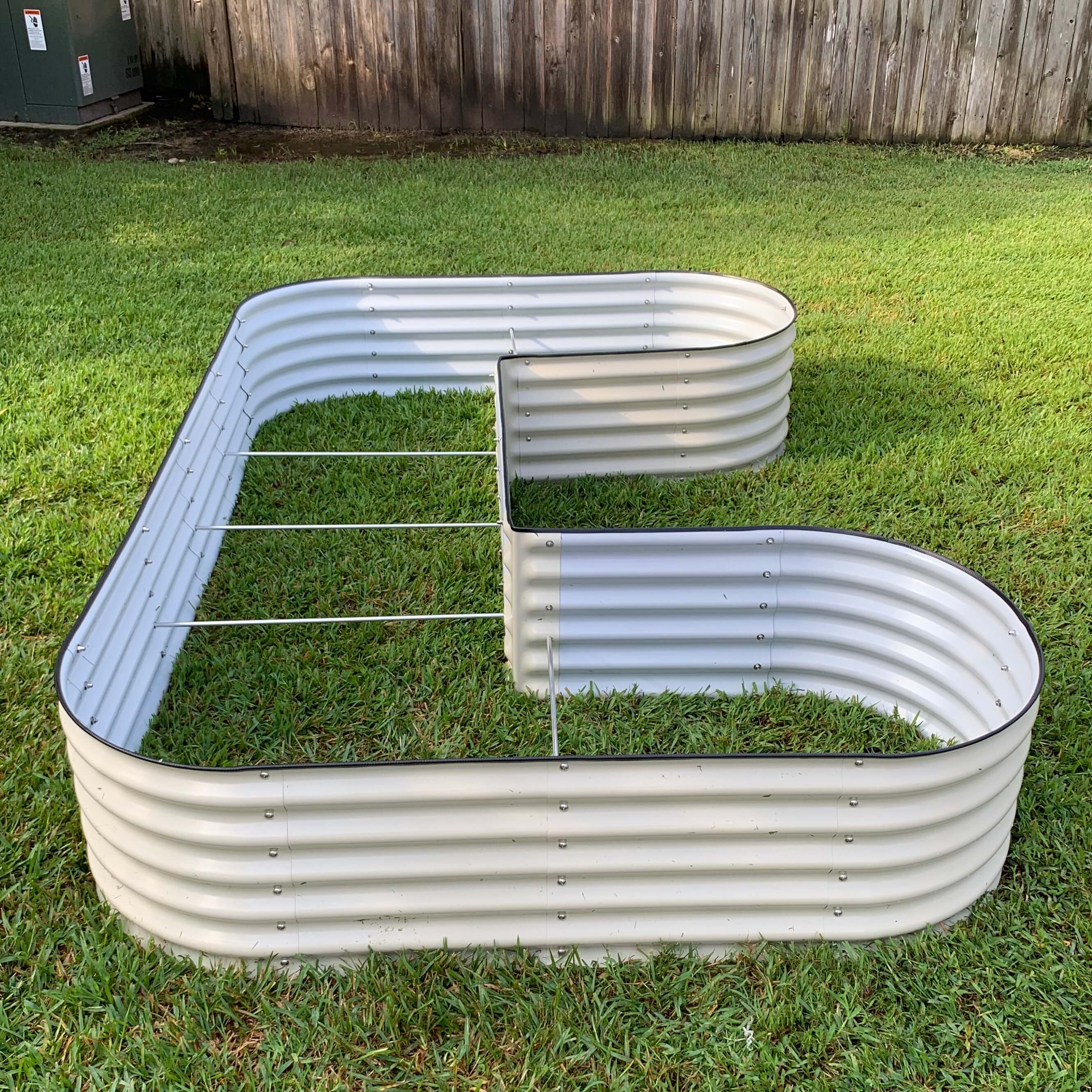 17" Tall U-Shaped Raised Garden Bed Kit - Standard Size - Image 4