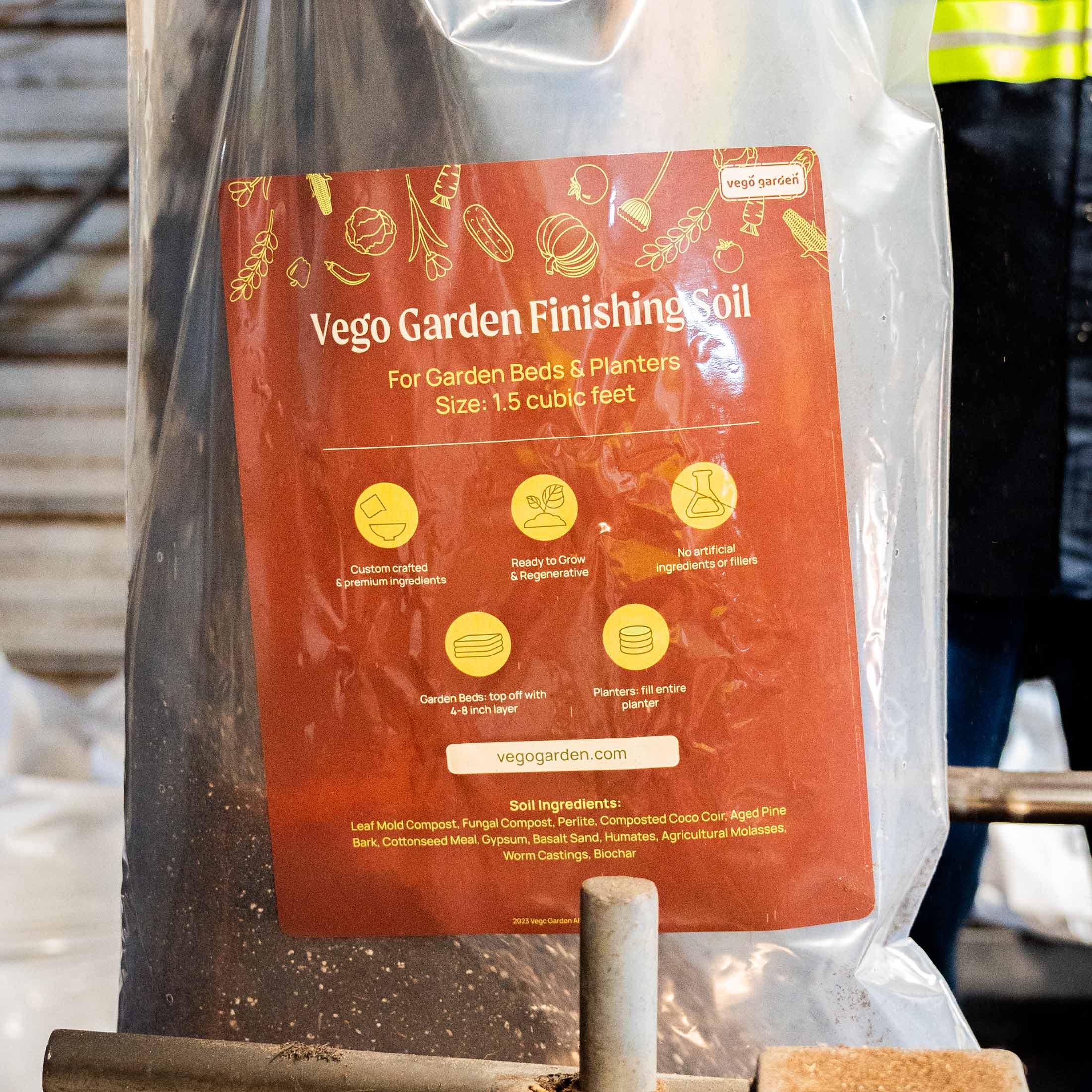 Vego Garden Finishing Soil - Image 3